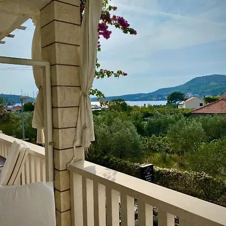 Dube - One Bedroom With Sea View And Terrace Slano